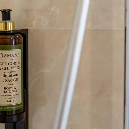 Bright & Charming 1bdr W/ Pool By Lovelystay 아파트