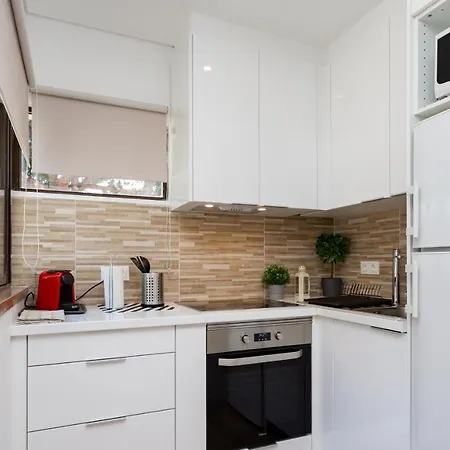 Bright & Charming 1bdr W/ Pool By Lovelystay Apartamento